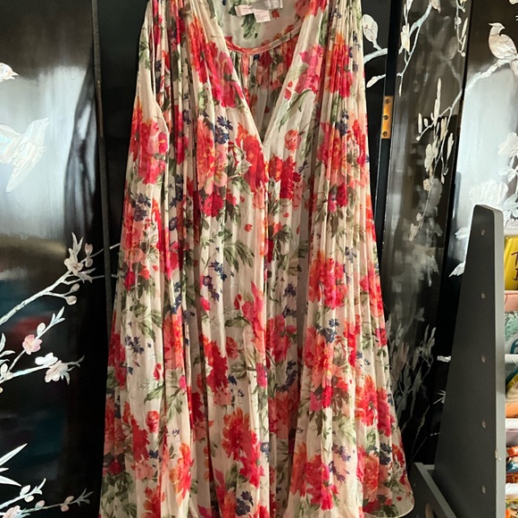 love21 Dresses & Skirts - 👗Paisley accordion pleated short sheer dress